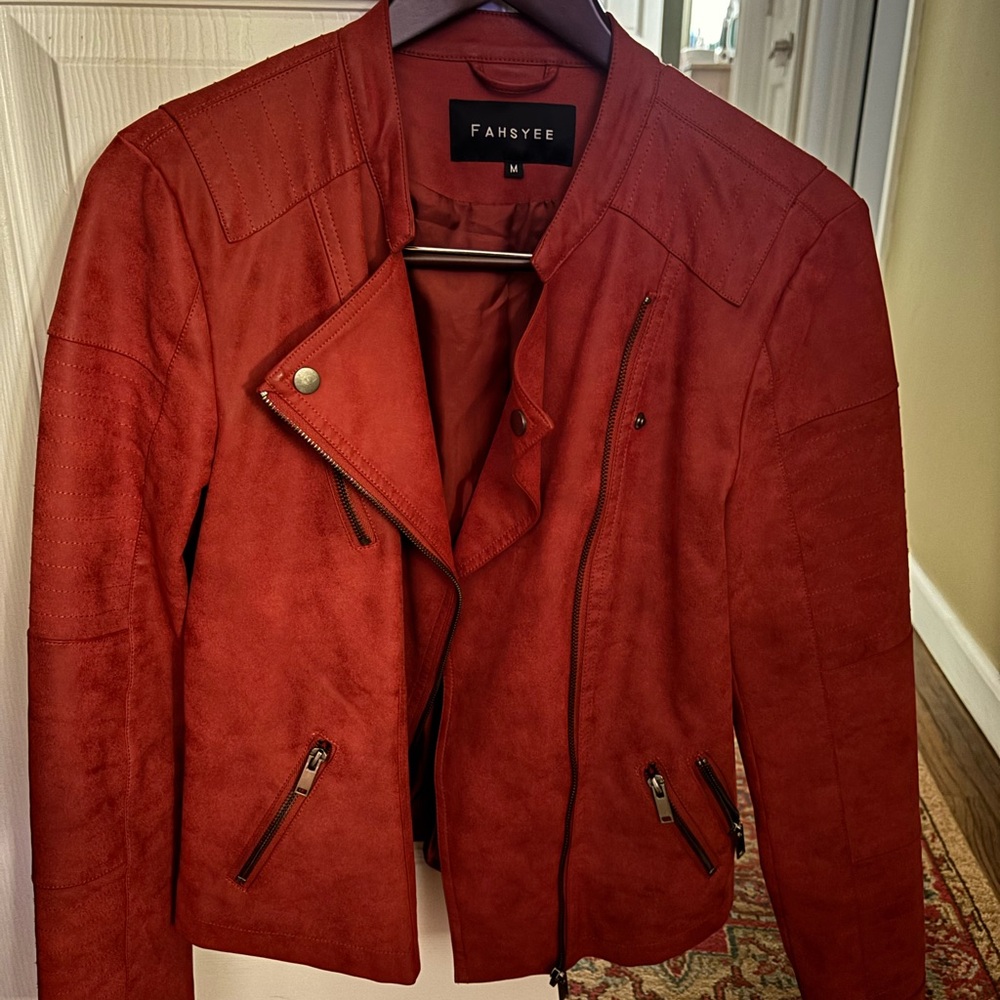 Red Jacket - Picture 3 of 4